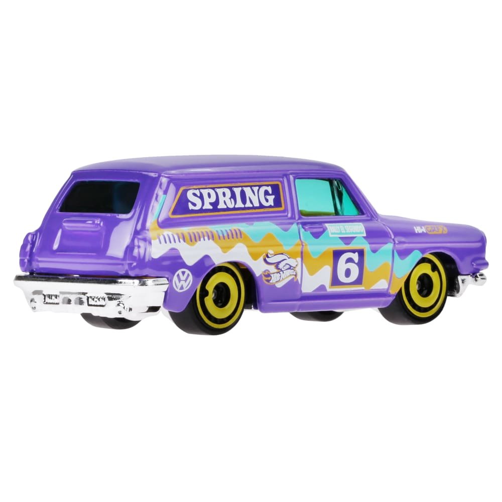 2024 Custom '69 Volkswagen Squareback Purple: Image 4