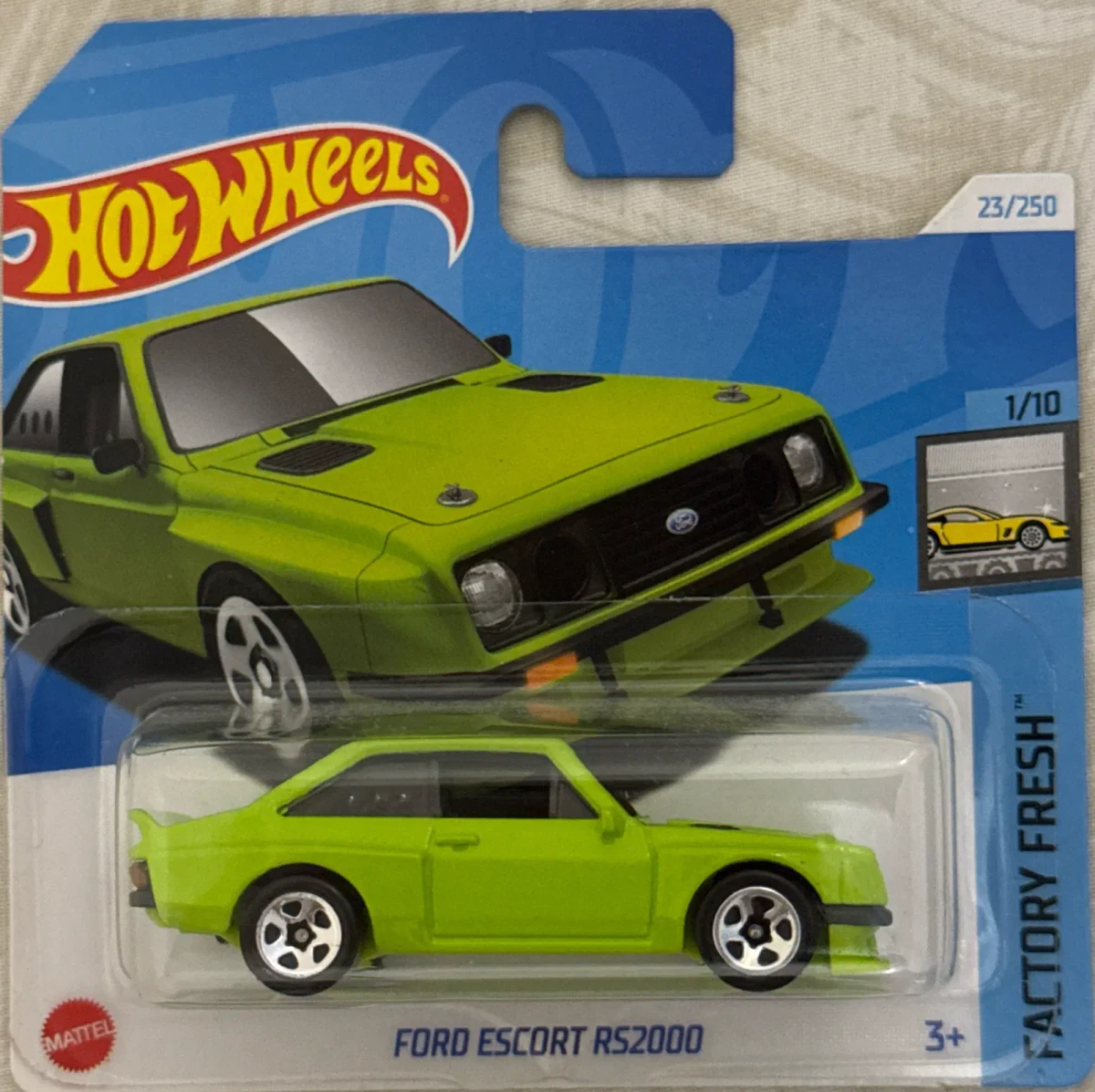 2024 Ford Escort RS2000 Green: Short: Image 2