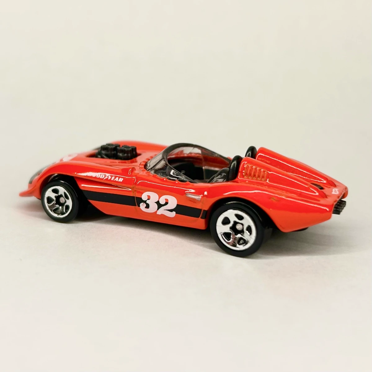 2024 Glory Chaser Orange: No Package: Image 4