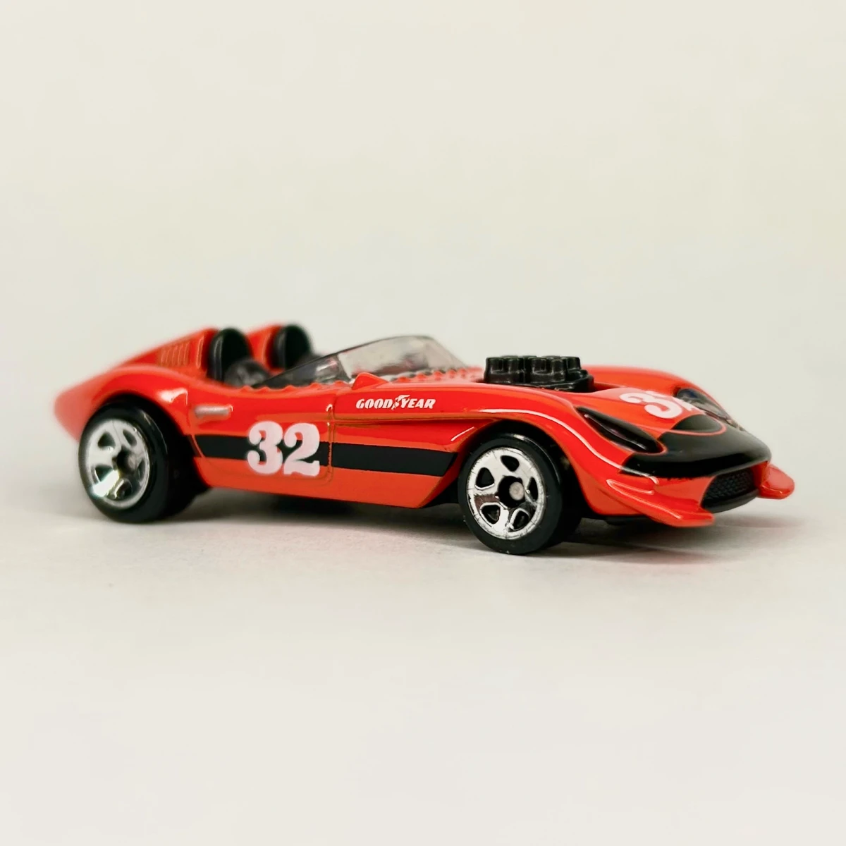 2024 Glory Chaser Orange: No Package: Image 3