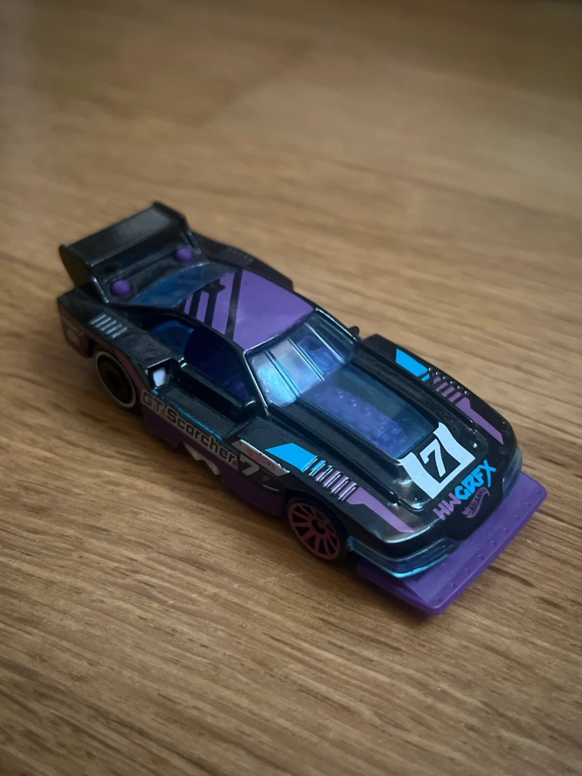 2024 GT-Scorcher Black: No Package: Image 2