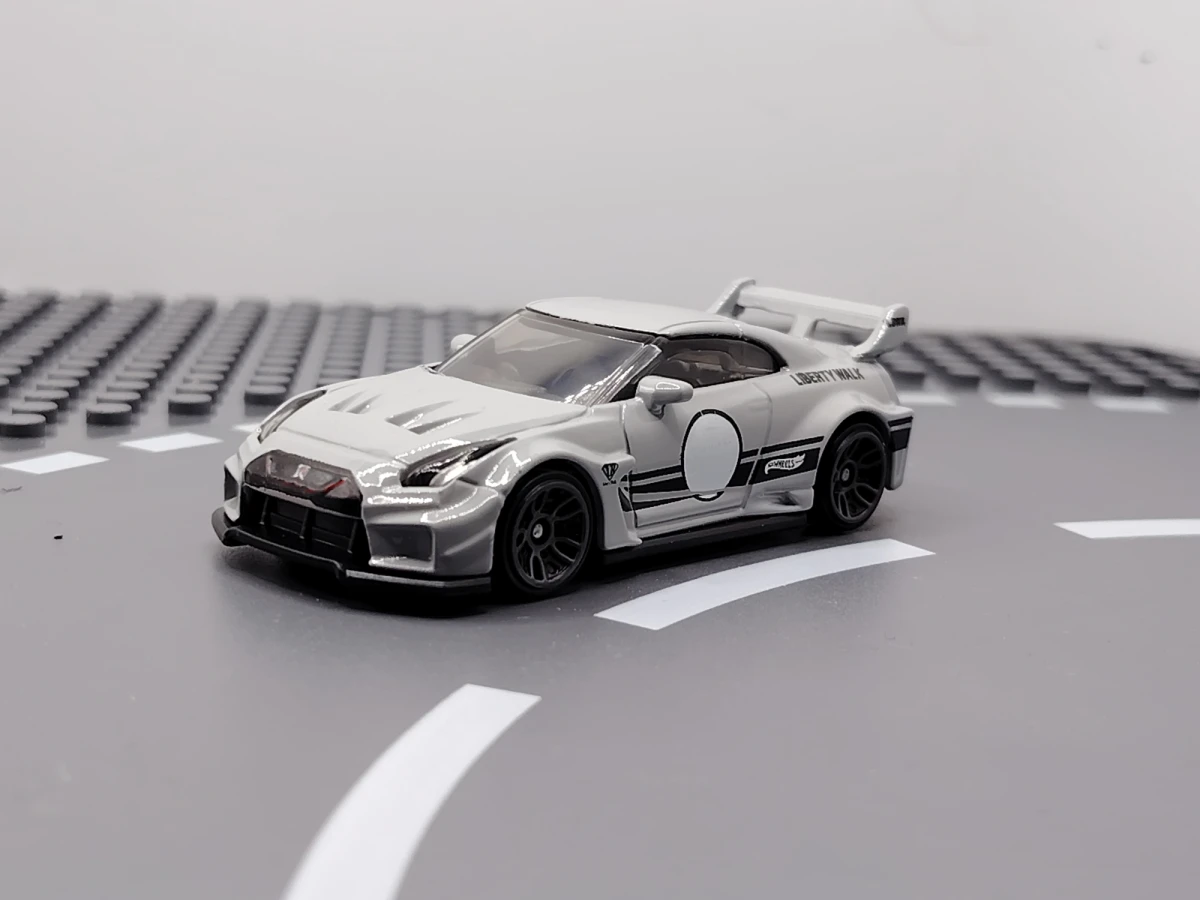 2024 LB-Silhouette Works GT Nissan 35GT-RR Ver.2 Grey: No Package: Image 4