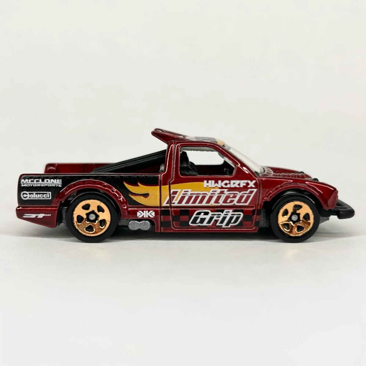 2024 Limited Grip Red: No Package: Image 3