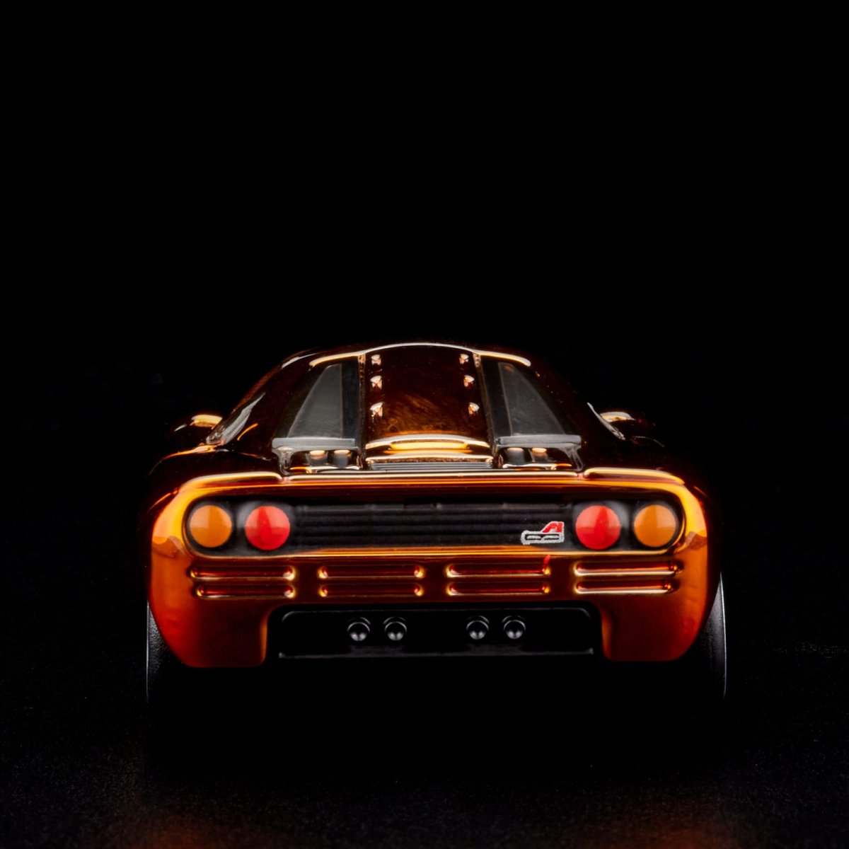 2024 McLaren F1 Orange: Image 11