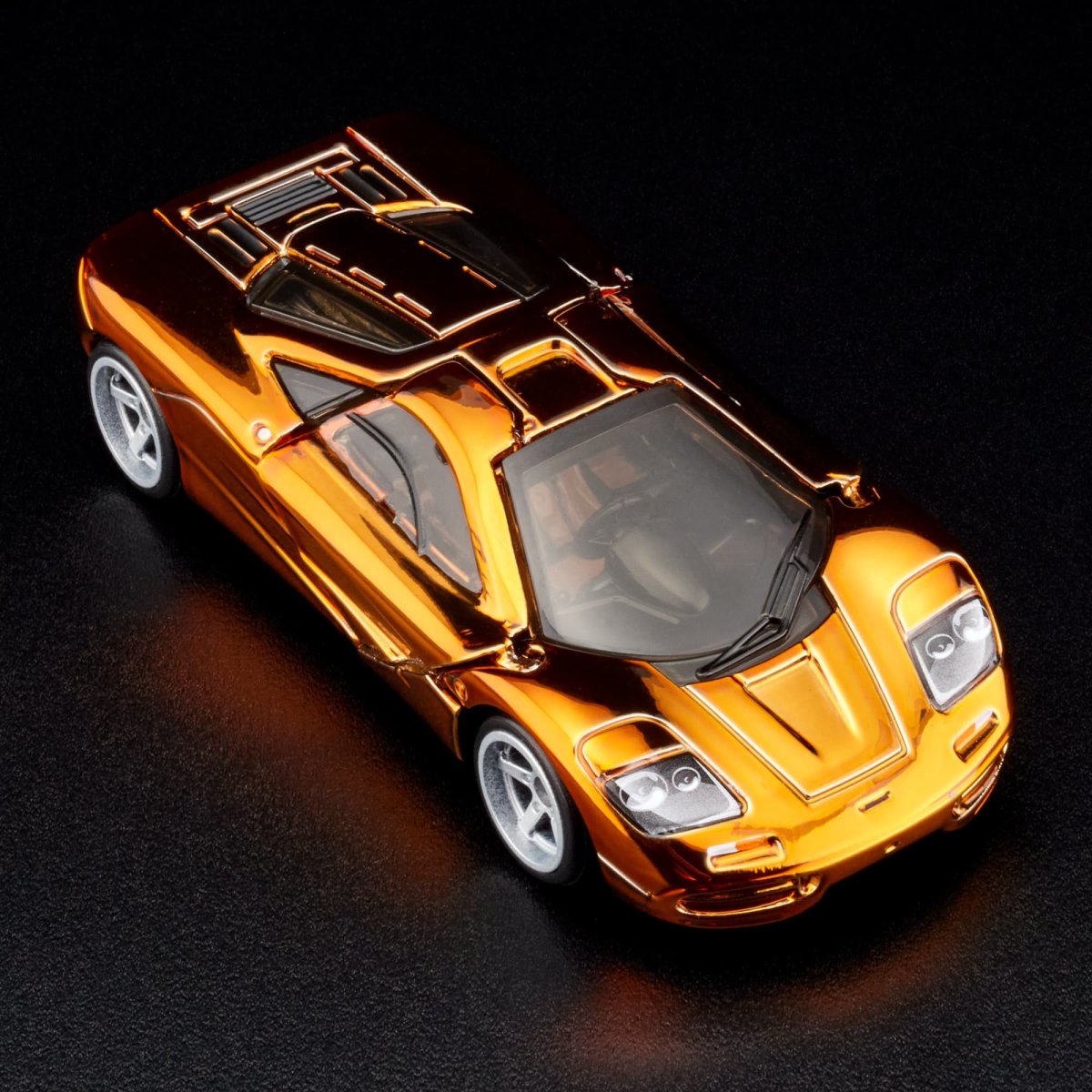 2024 McLaren F1 Orange: Image 12