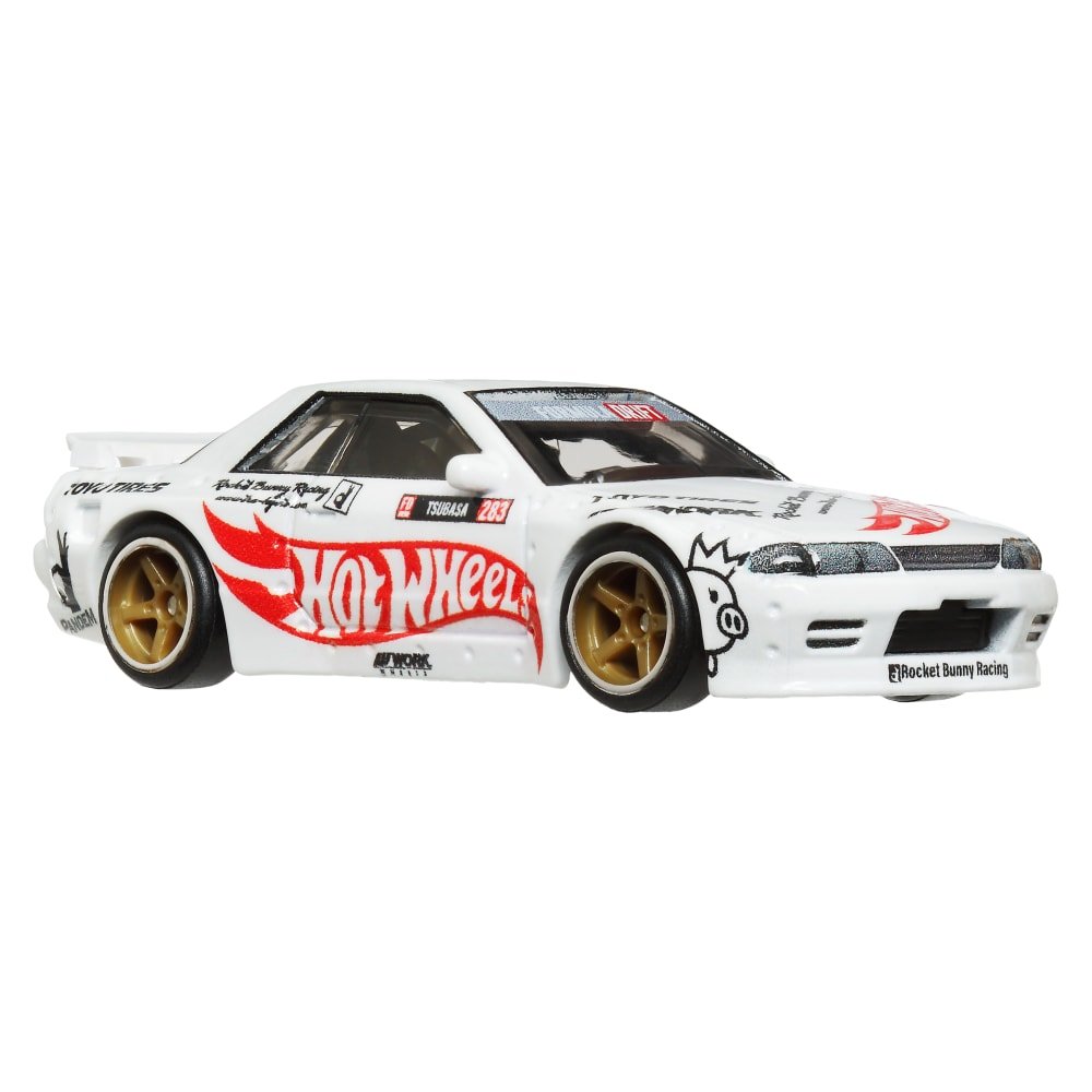 2024 Nissan Skyline GT-R (R32) Pandem White: Image 2