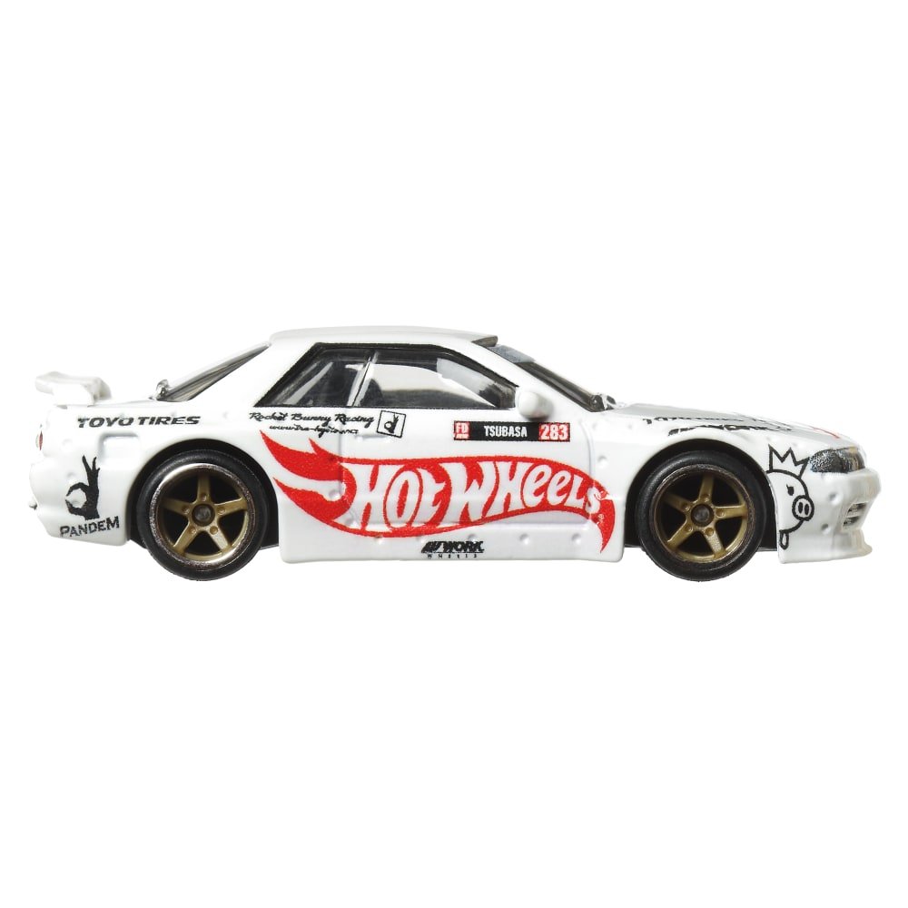 2024 Nissan Skyline GT-R (R32) Pandem White: Image 4