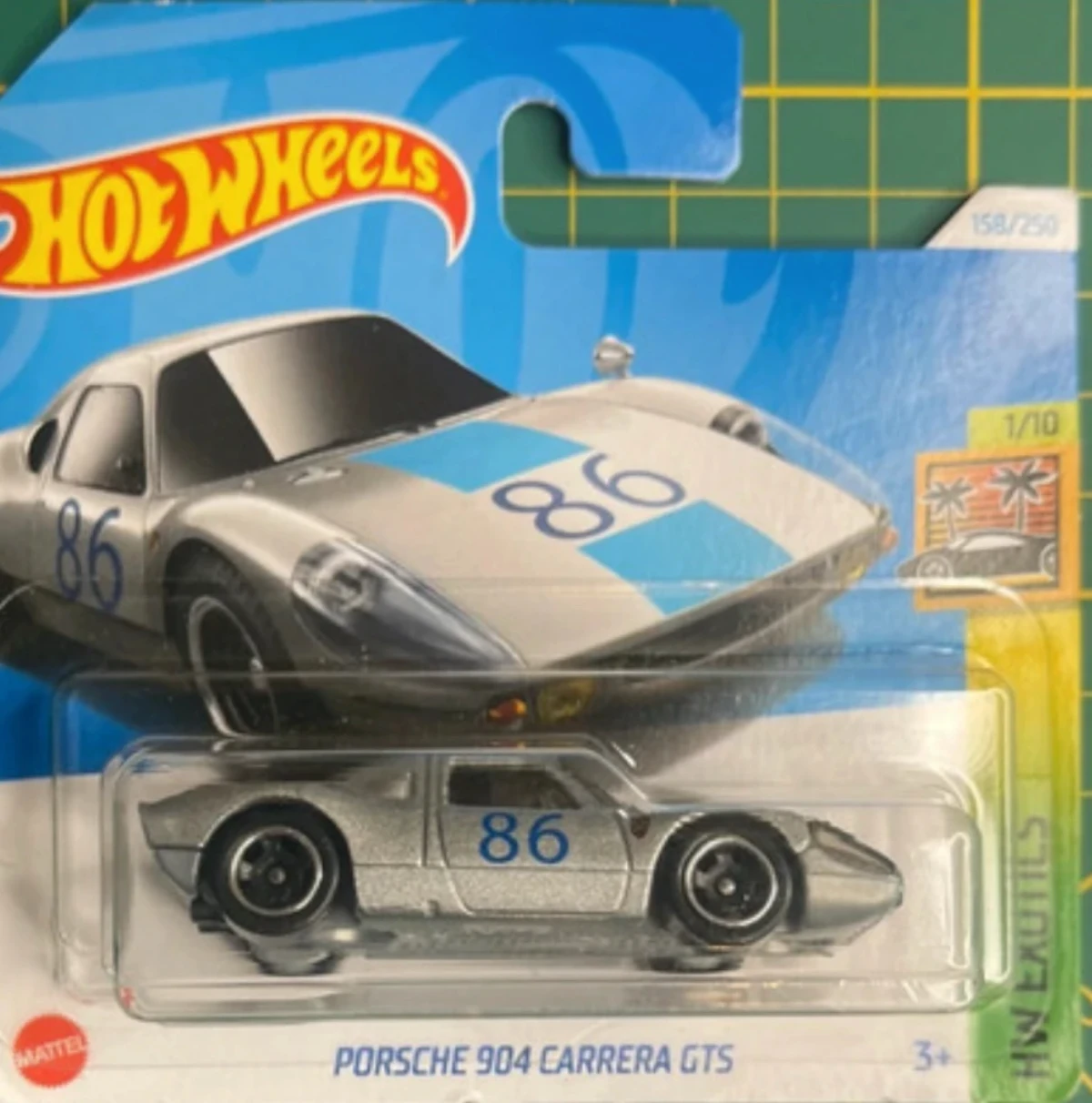 2024 Porsche 904 Carrera GTS Silver: Short: Image 3