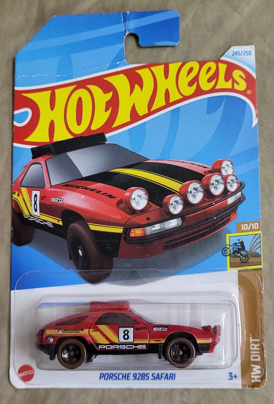 2024 Porsche 928S Safari Red: Long (INT): Image 2