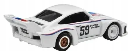 2024 Porsche 935 White: Image 2