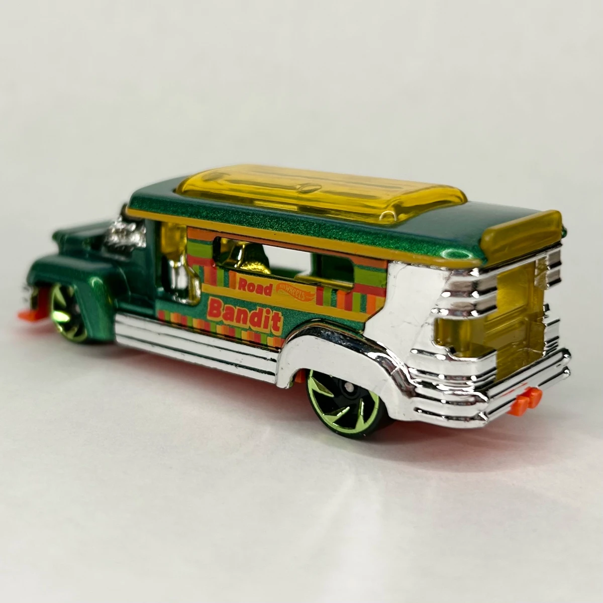 2024 Road Bandit Green: No Package: Image 4