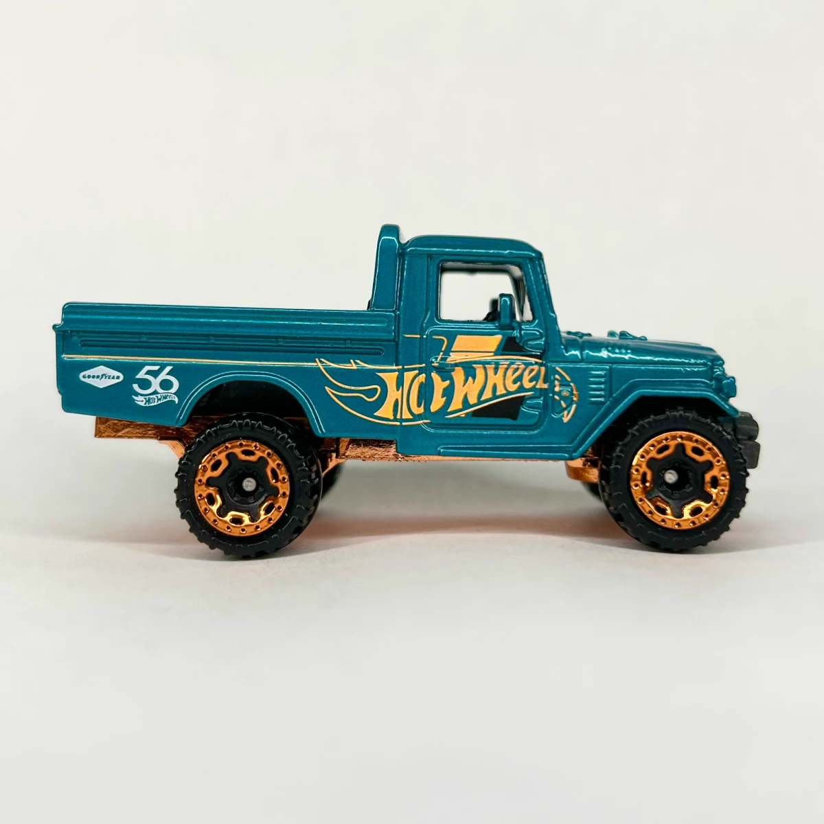 2024 Toyota Land Cruiser Teal: No Package: Image 2