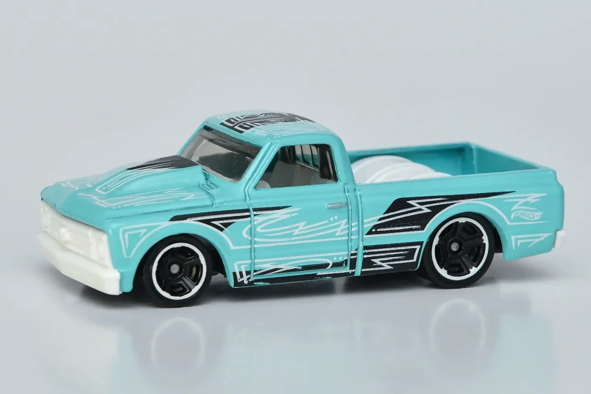 2025 67 Chevy C10 Teal: No Package: Image 3