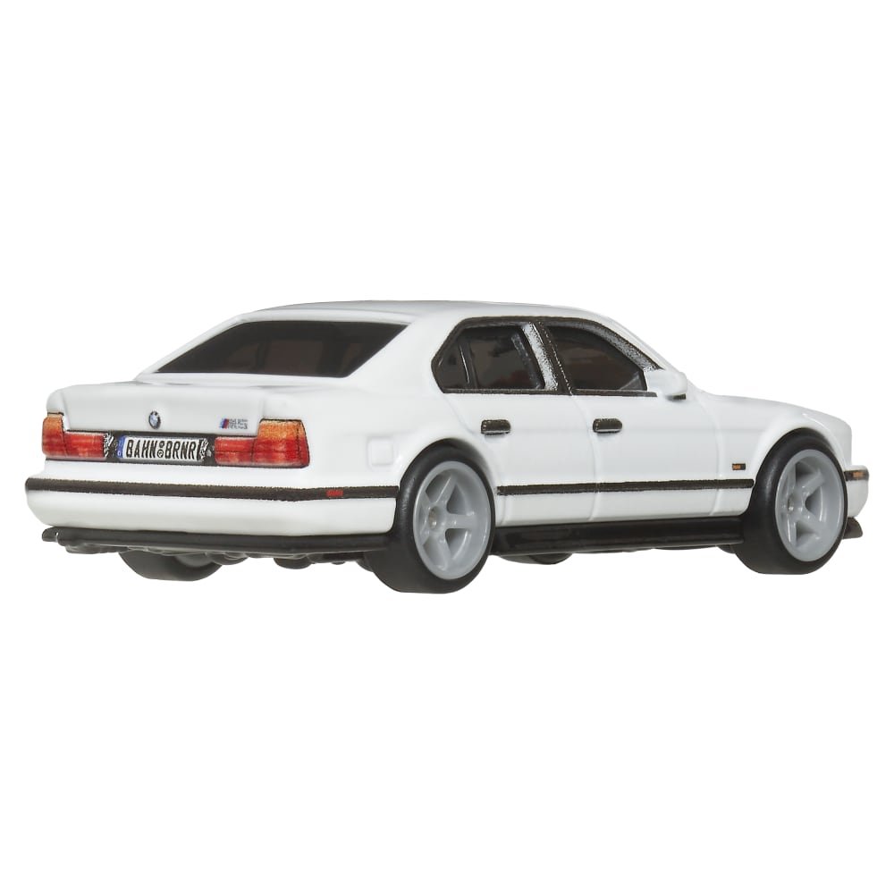 2025 91 BMW M5 White: Image 3