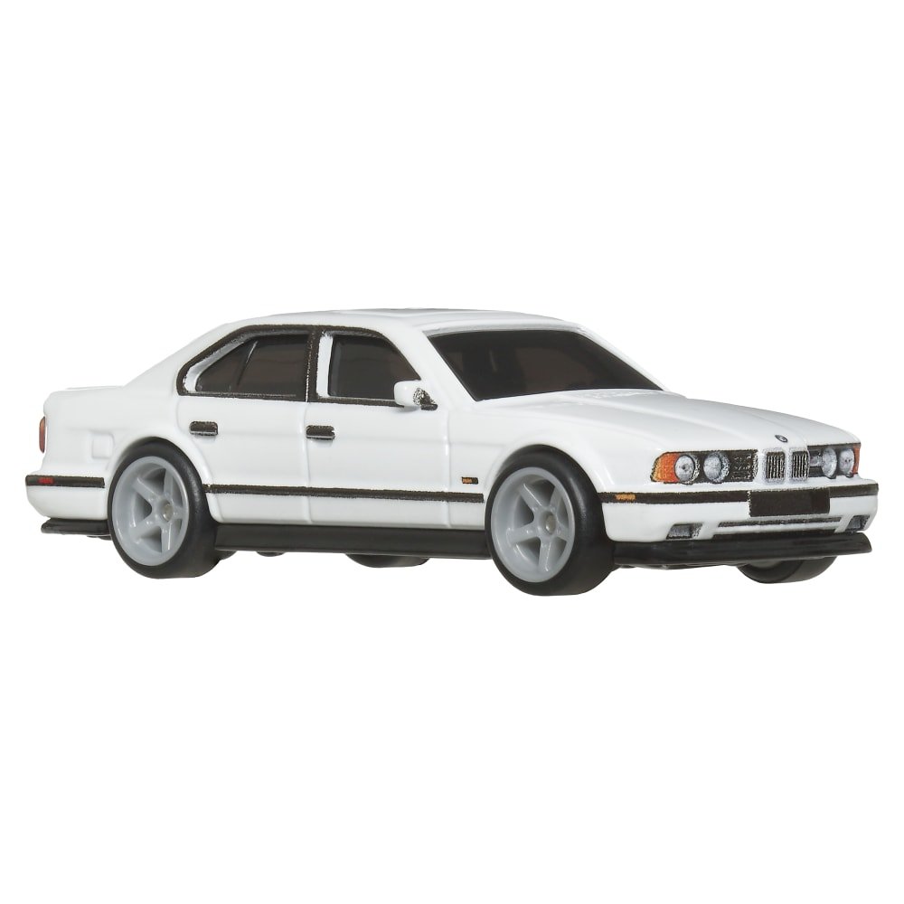 2025 91 BMW M5 White: Image 6