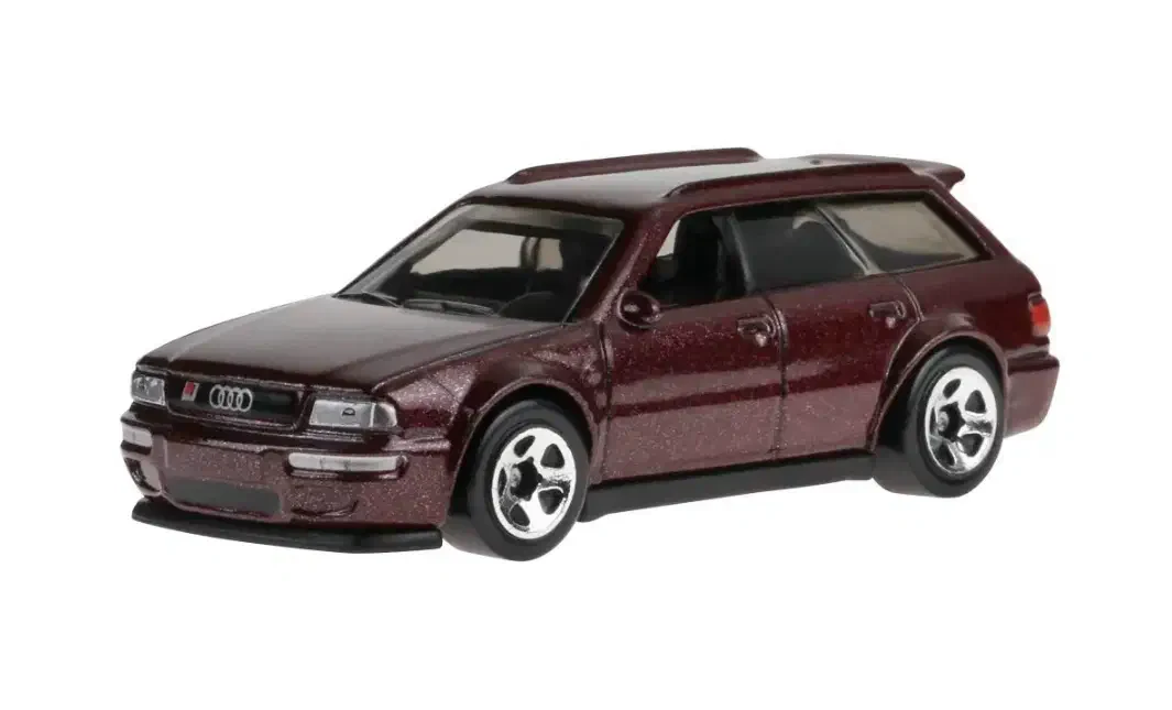 2025 94 Audi Avant RS2 Red: No Package: Image 4