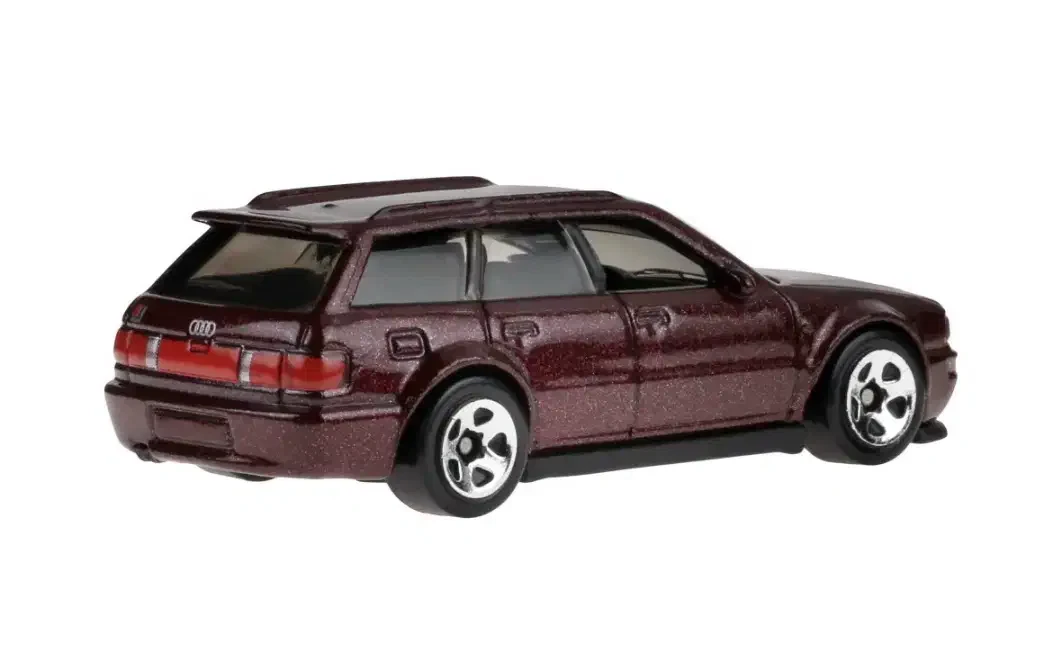 2025 94 Audi Avant RS2 Red: No Package: Image 5