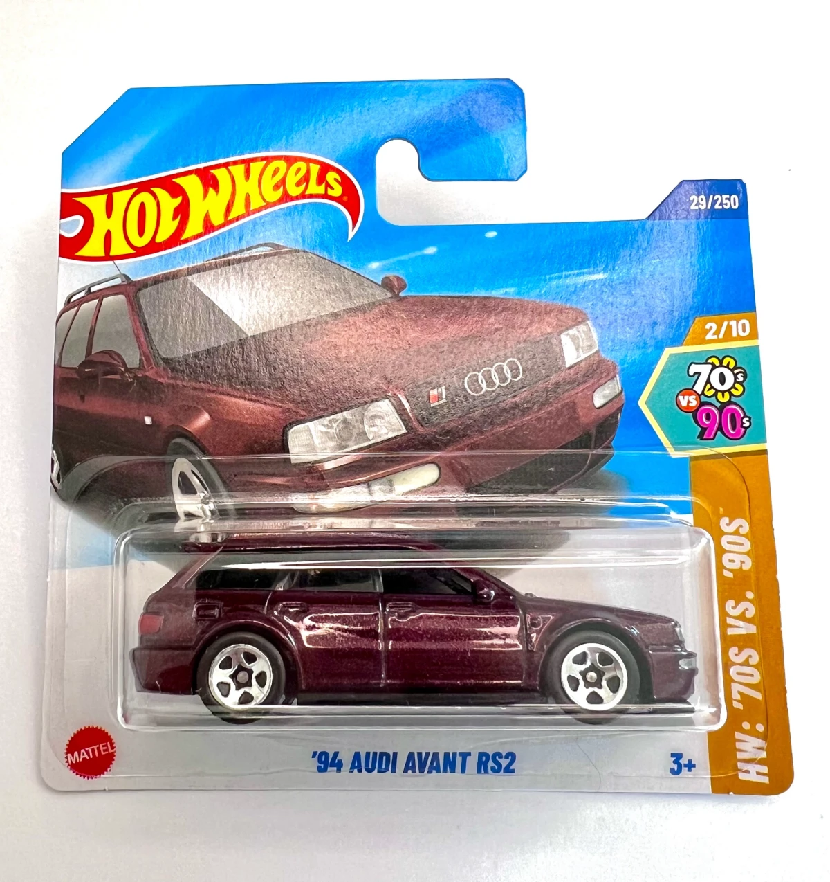 2025 94 Audi Avant RS2 Red: Short: Image 2