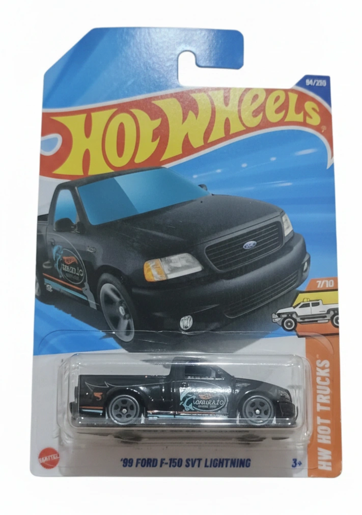2025 99 Ford F-150 SVT Lightning Black: Long (INT): Image 2