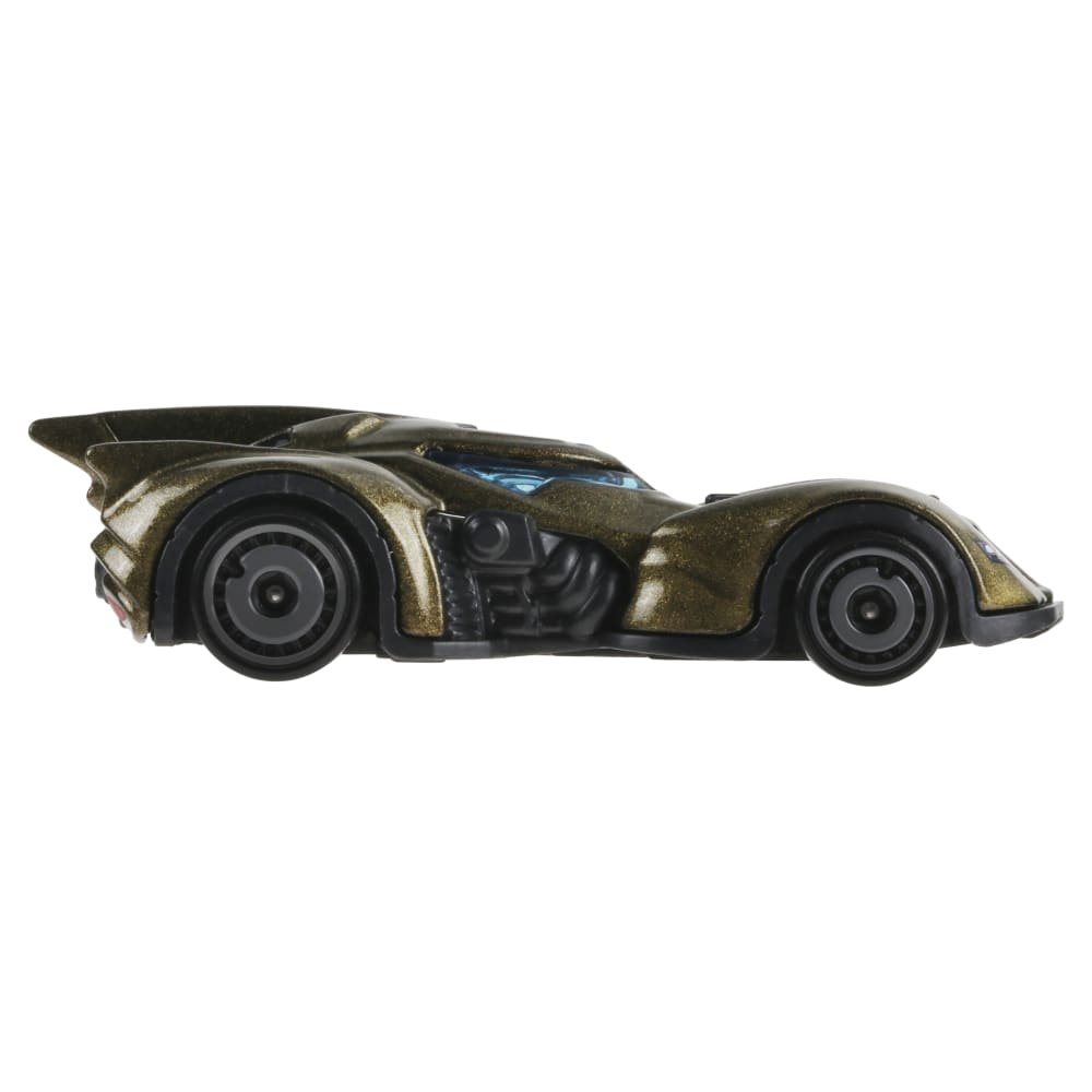 2025 Batman: Arkham Asylum Batmobile Gold: Image 6