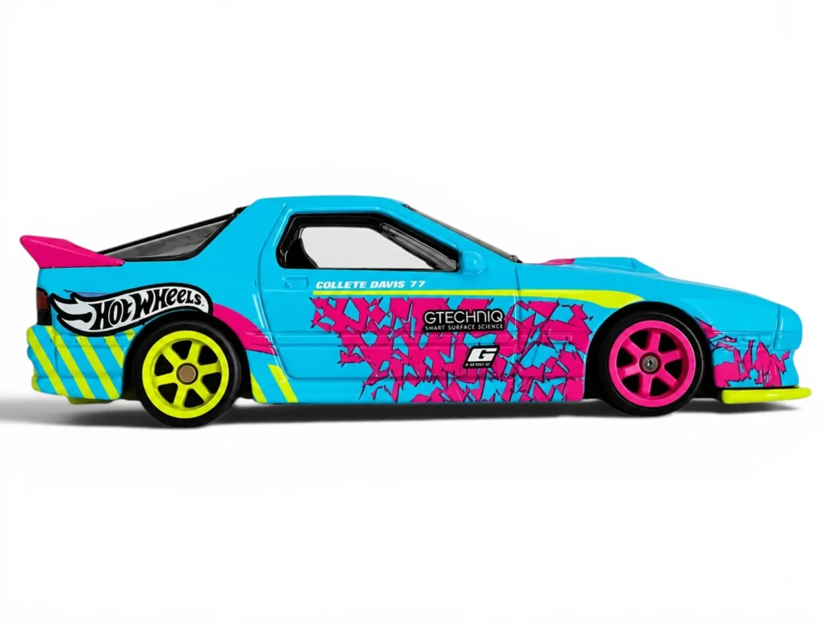 2025 Mazda RX7 FC Pandem Blue: No Package: Image 2