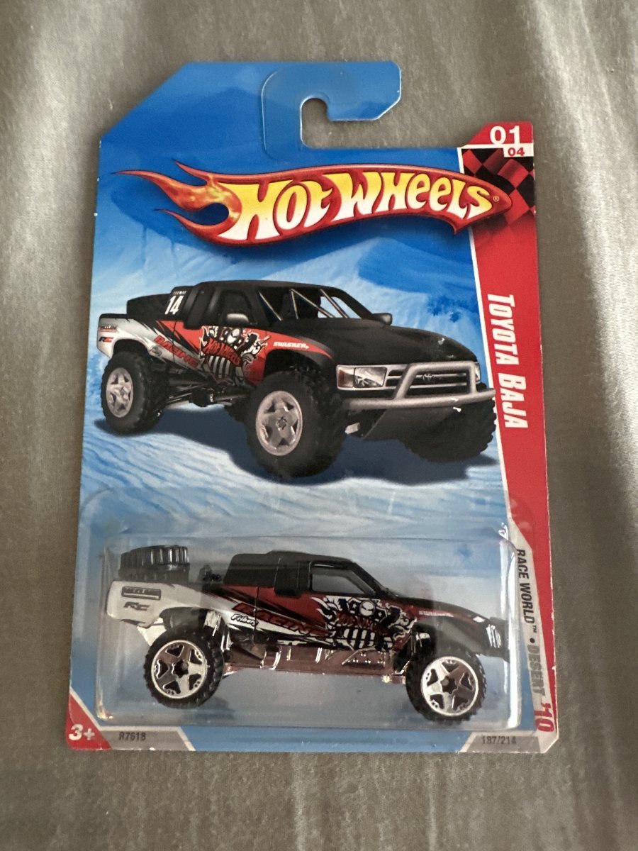 2010 Toyota Off-Road Truck Black: Long Card (INT): Image 2