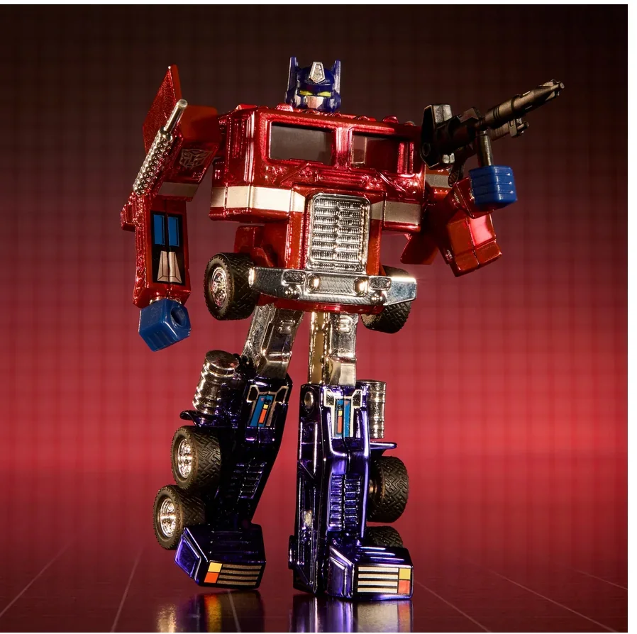 2024 Optimus Prime Red: Image 9