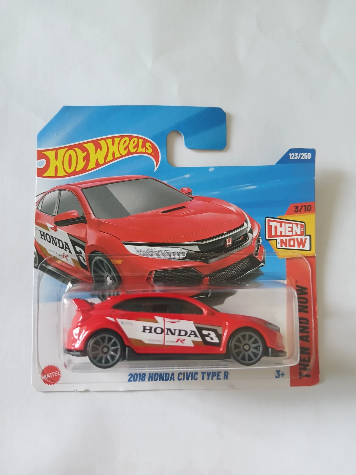 2025 2018 Honda Civic Type R Red: Short: Image 2