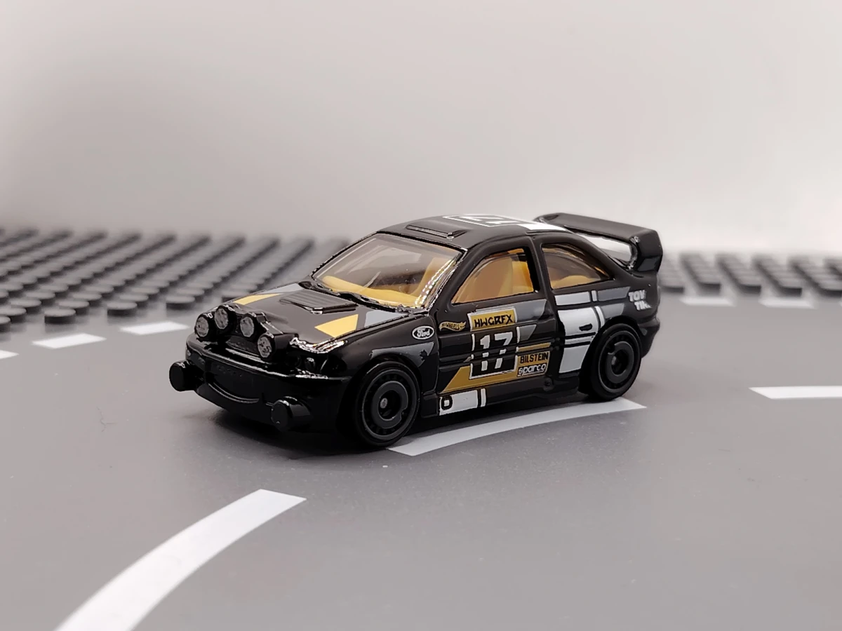 2025 Ford Escort Black: No Package: Image 2