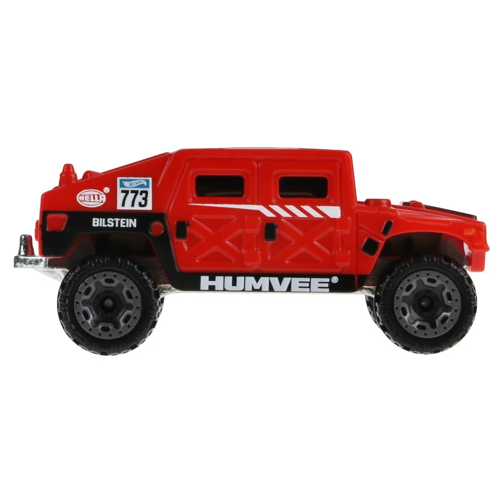 2025 Humvee Red: Image 5