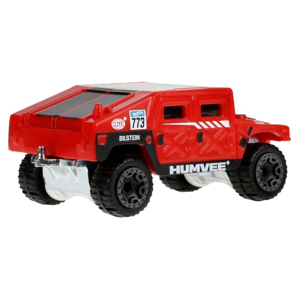 2025 Humvee Red: Image 4