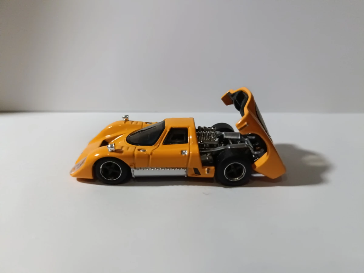 2025 McLaren M6GT Orange: No Package: Image 2