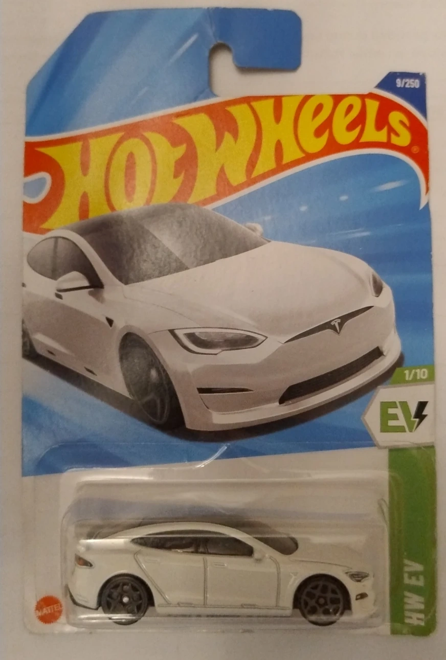 2025 Tesla Model S Plaid White: Long (INT): Image 2