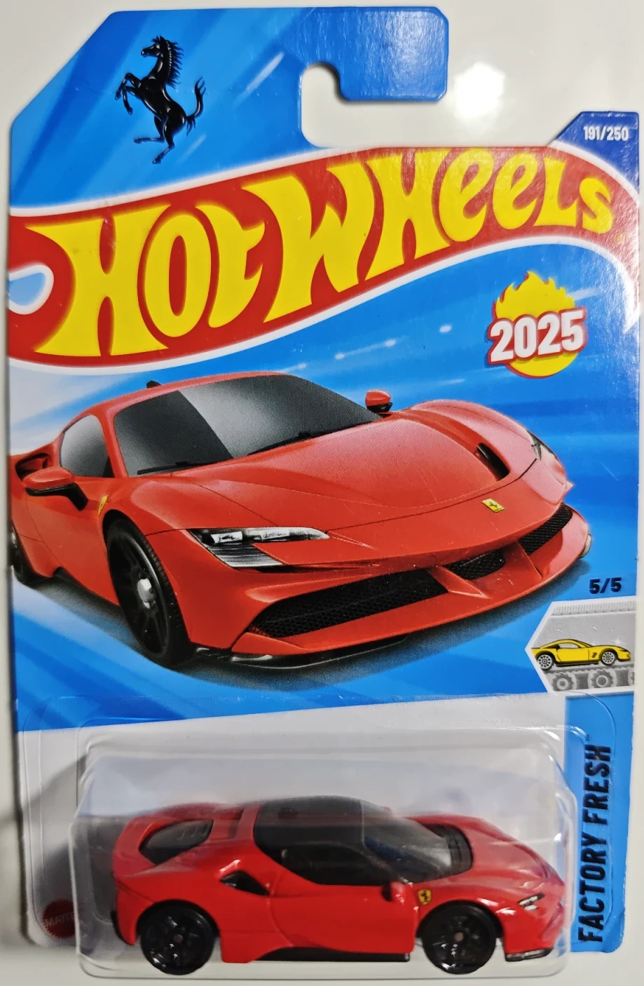 2025 Ferrari SF90 Stradale Red: Long (INT): Image 2