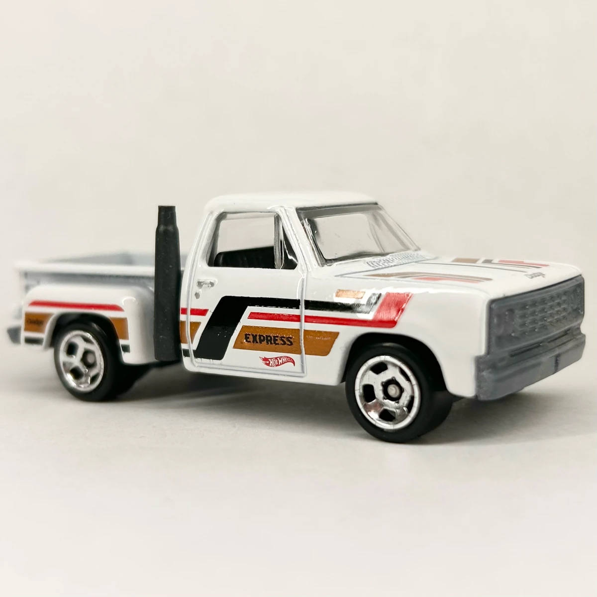 2025 1978 Dodge Li'l Red Express Truck White: No Package: Image 4