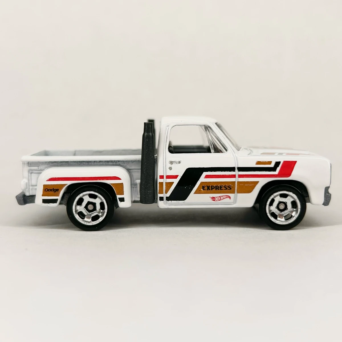 2025 1978 Dodge Li'l Red Express Truck White: No Package: Image 3