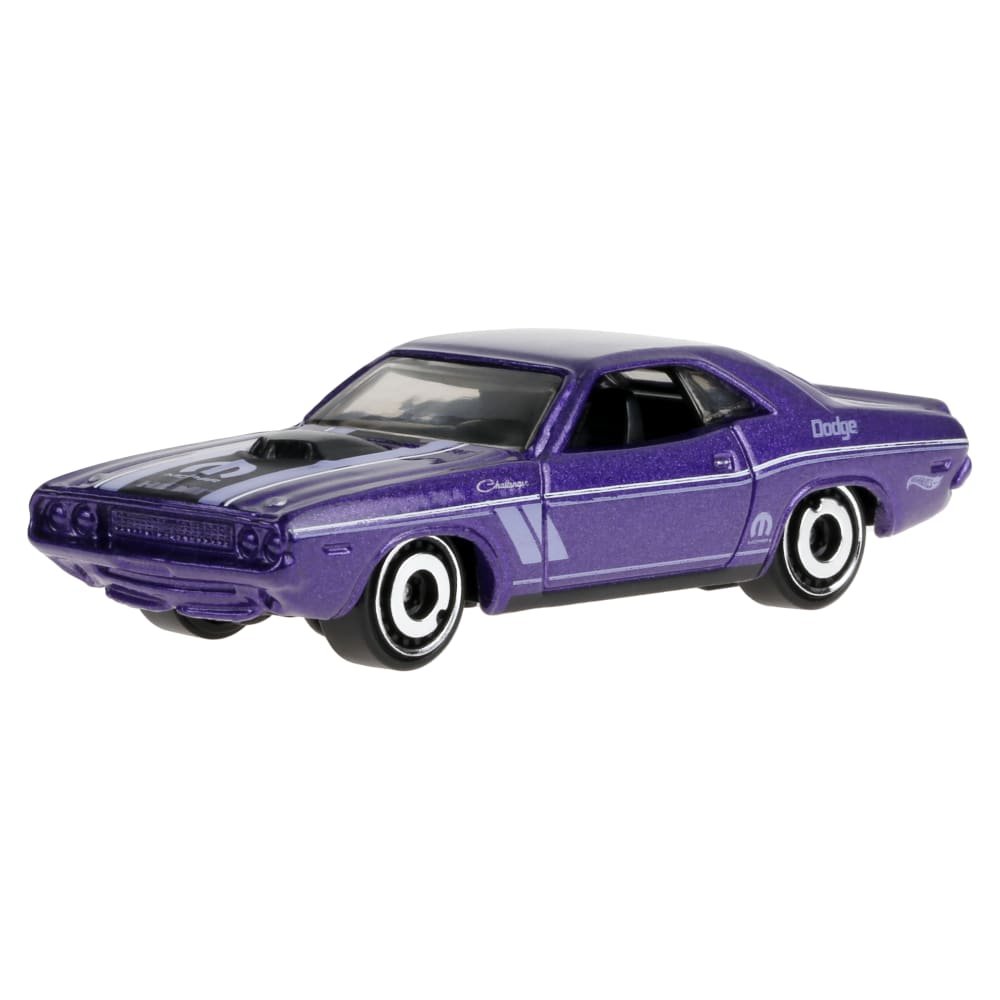 2025 70 Dodge Hemi Challenger Purple: Image 4