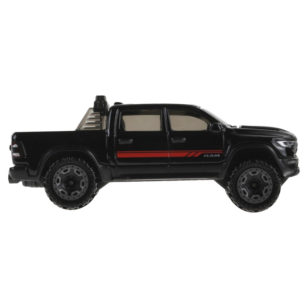 2025 23 RAM 1500 Black: Image 5
