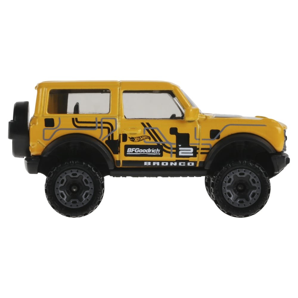 2025 21 Ford Bronco Yellow: Image 4