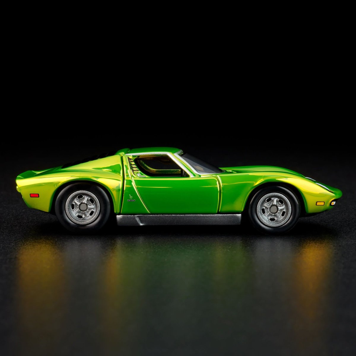 2025 71 Lamborghini Miura P400 SV Lime: Image 12