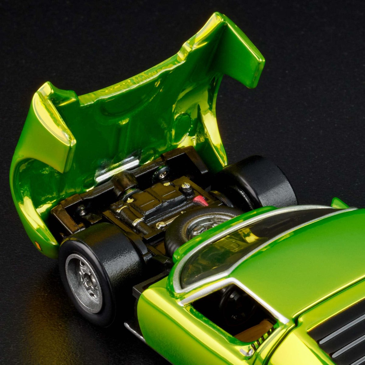 2025 71 Lamborghini Miura P400 SV Lime: Image 3