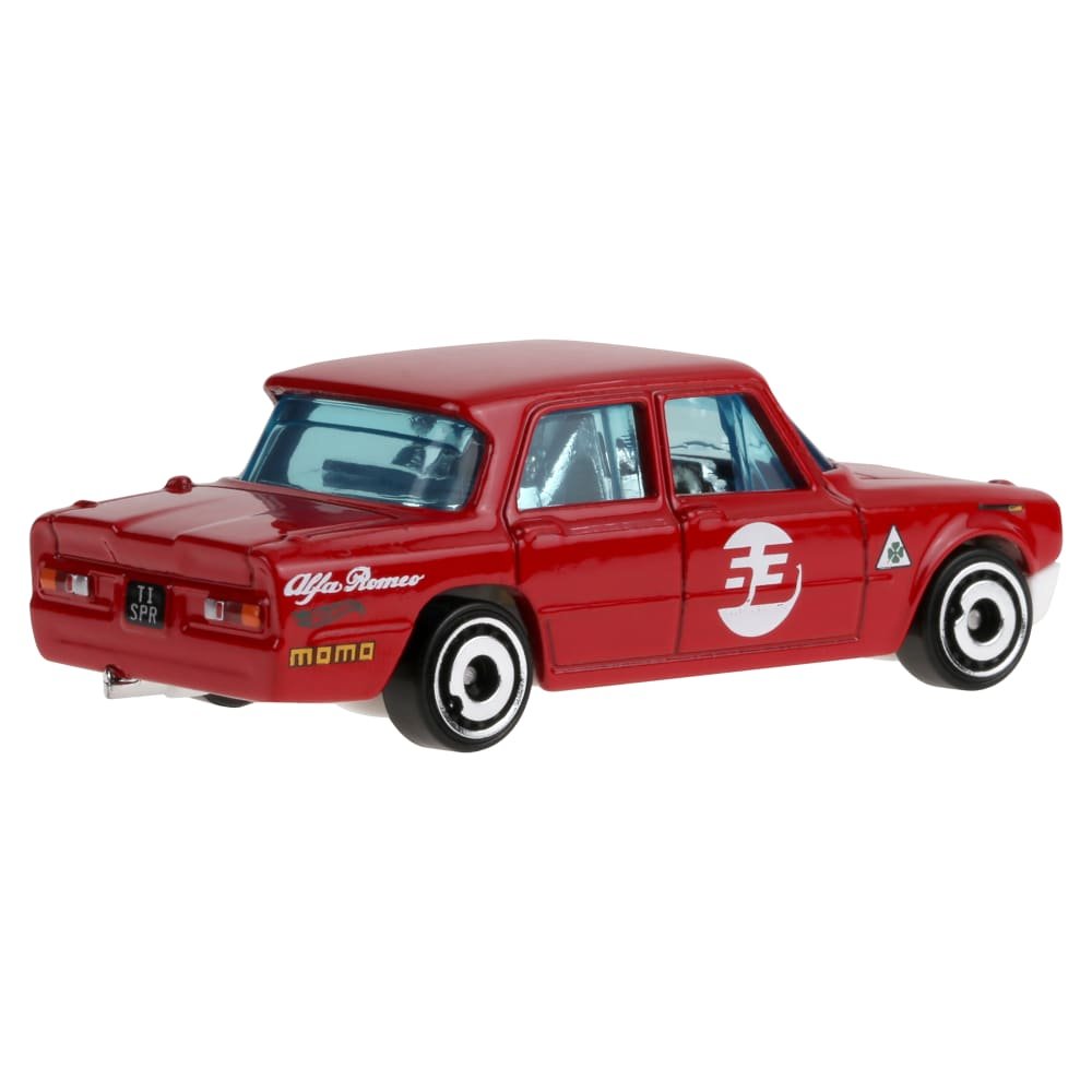2025 Alfa Romeo Giulia TI Super Red: Image 5