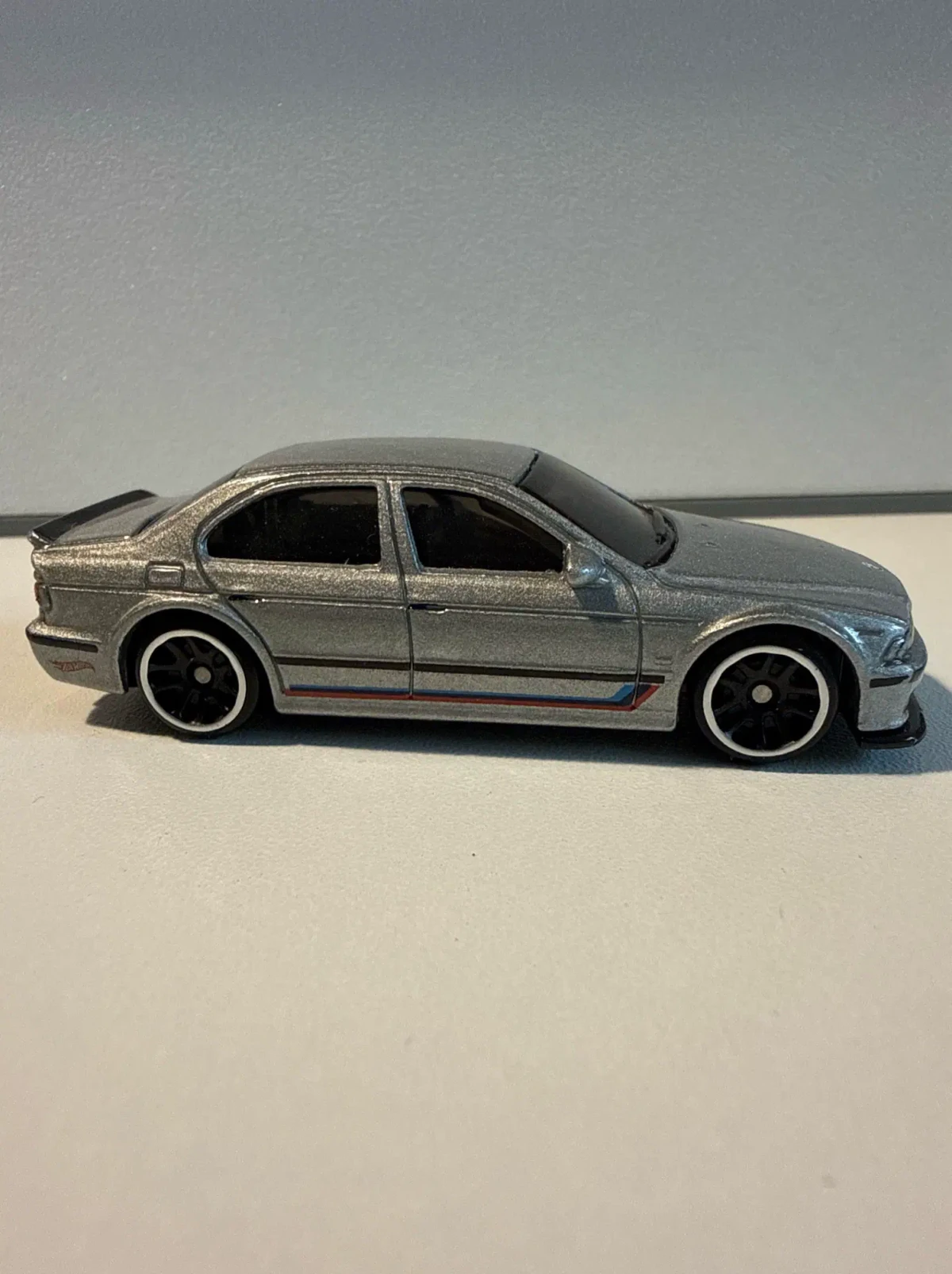 2025 2001 BMW M5 Grey: No Package: Image 2
