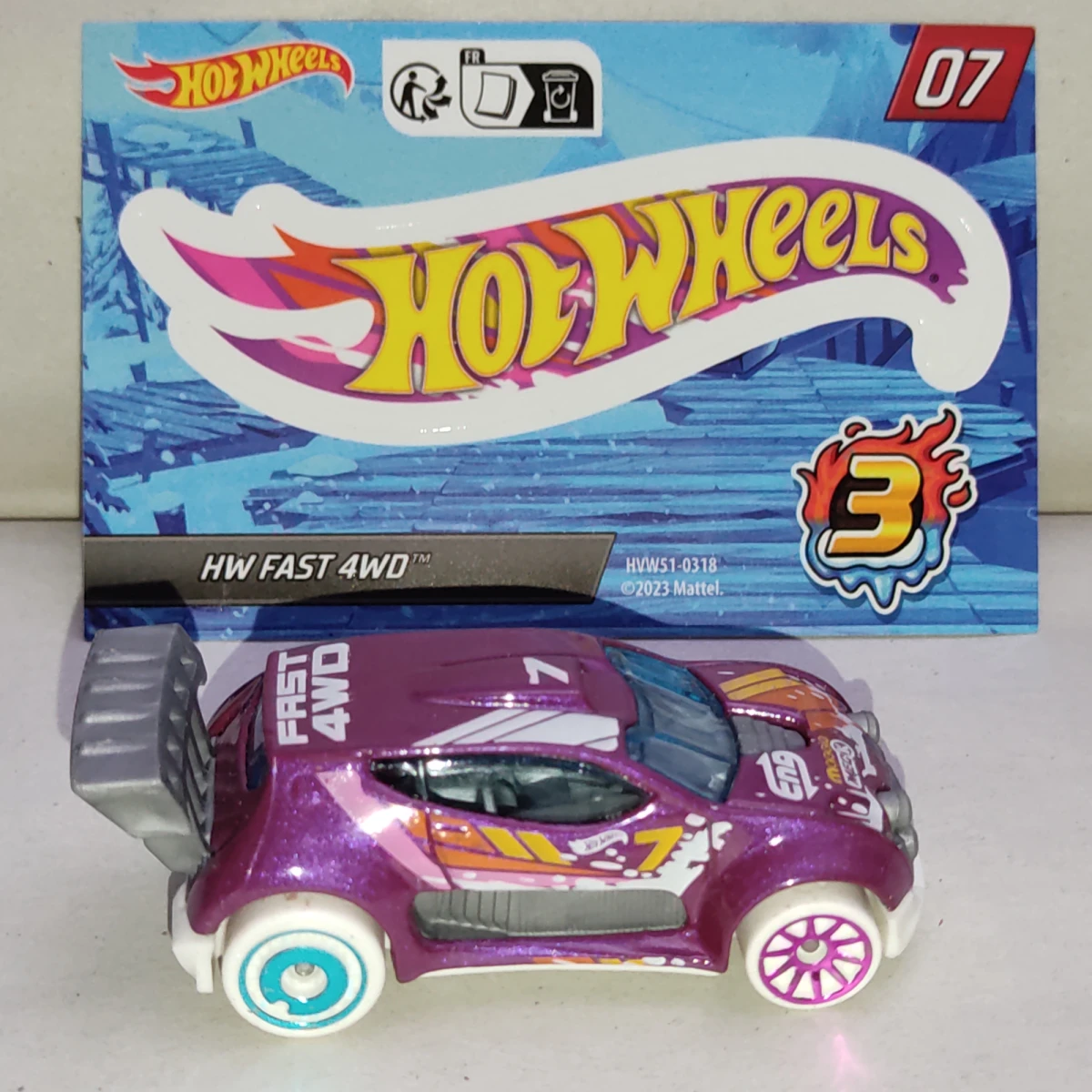 2024 Fast 4WD Purple: No Package: Image 2