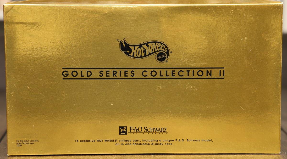 1995 FAO Schwarz Gold Series Collection II Gold: Image 2