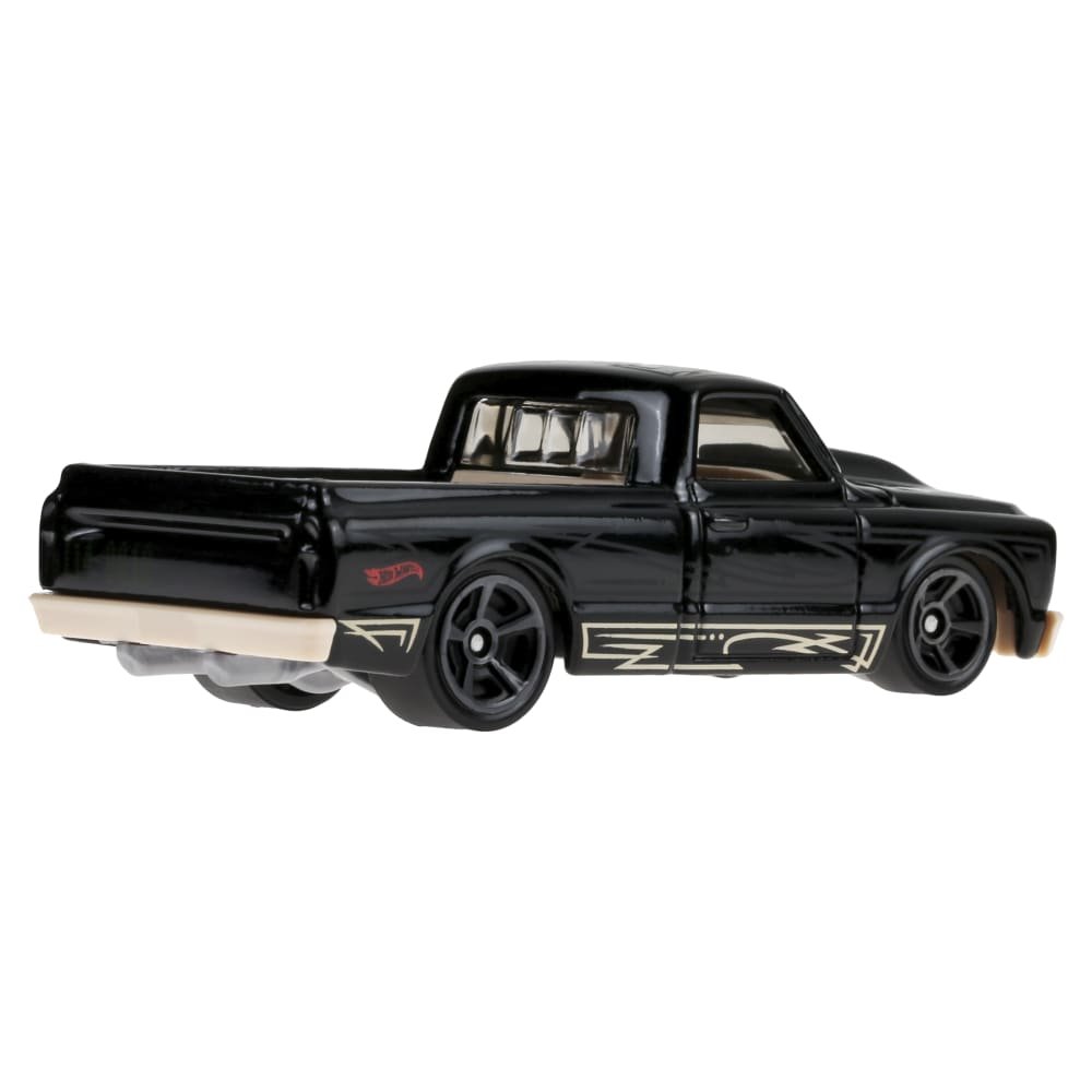2025 67 Chevy C10 Black: Image 5