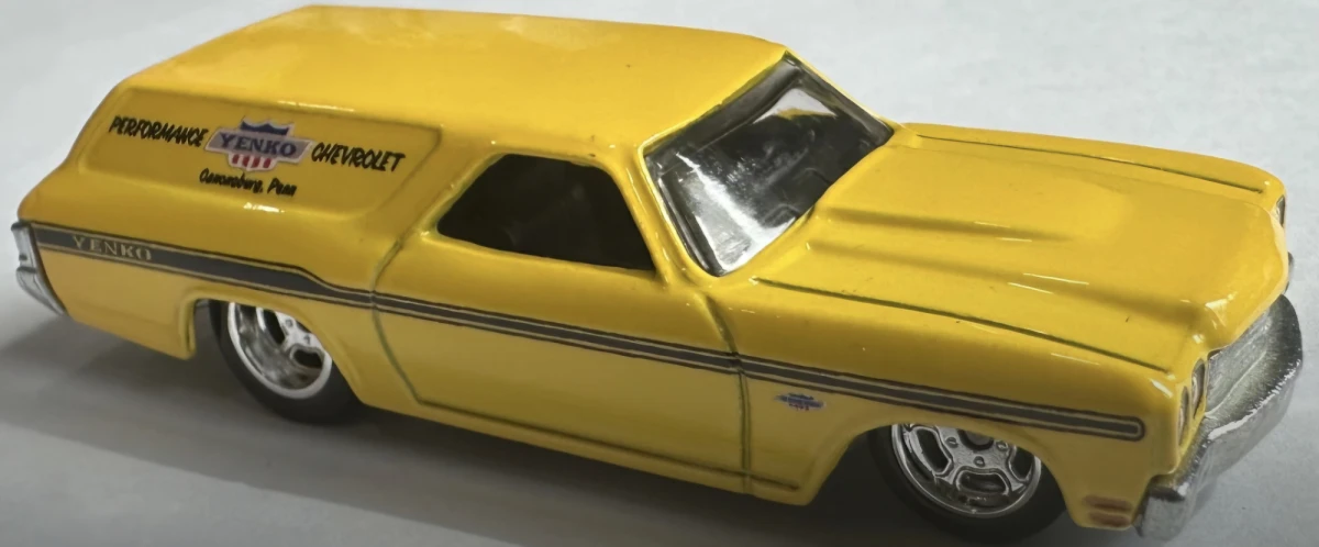 2025 70 Chevelle SS Wagon Yellow: Long (US): Image 2