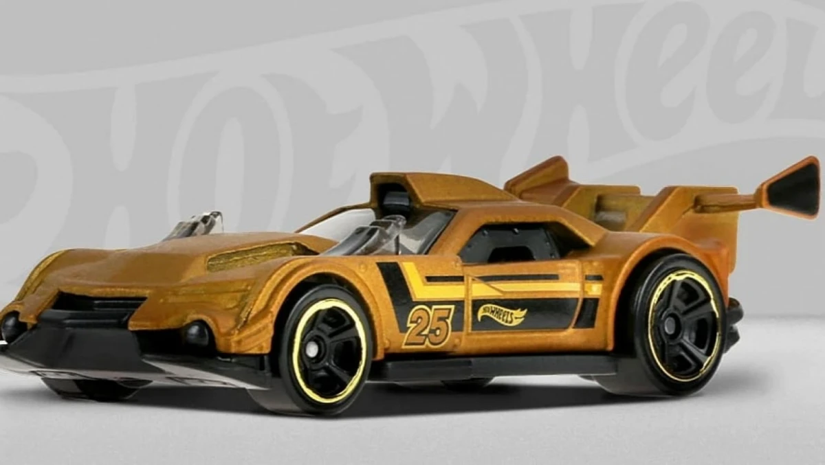 2025 GT Hunter Gold: No Package: Image 2