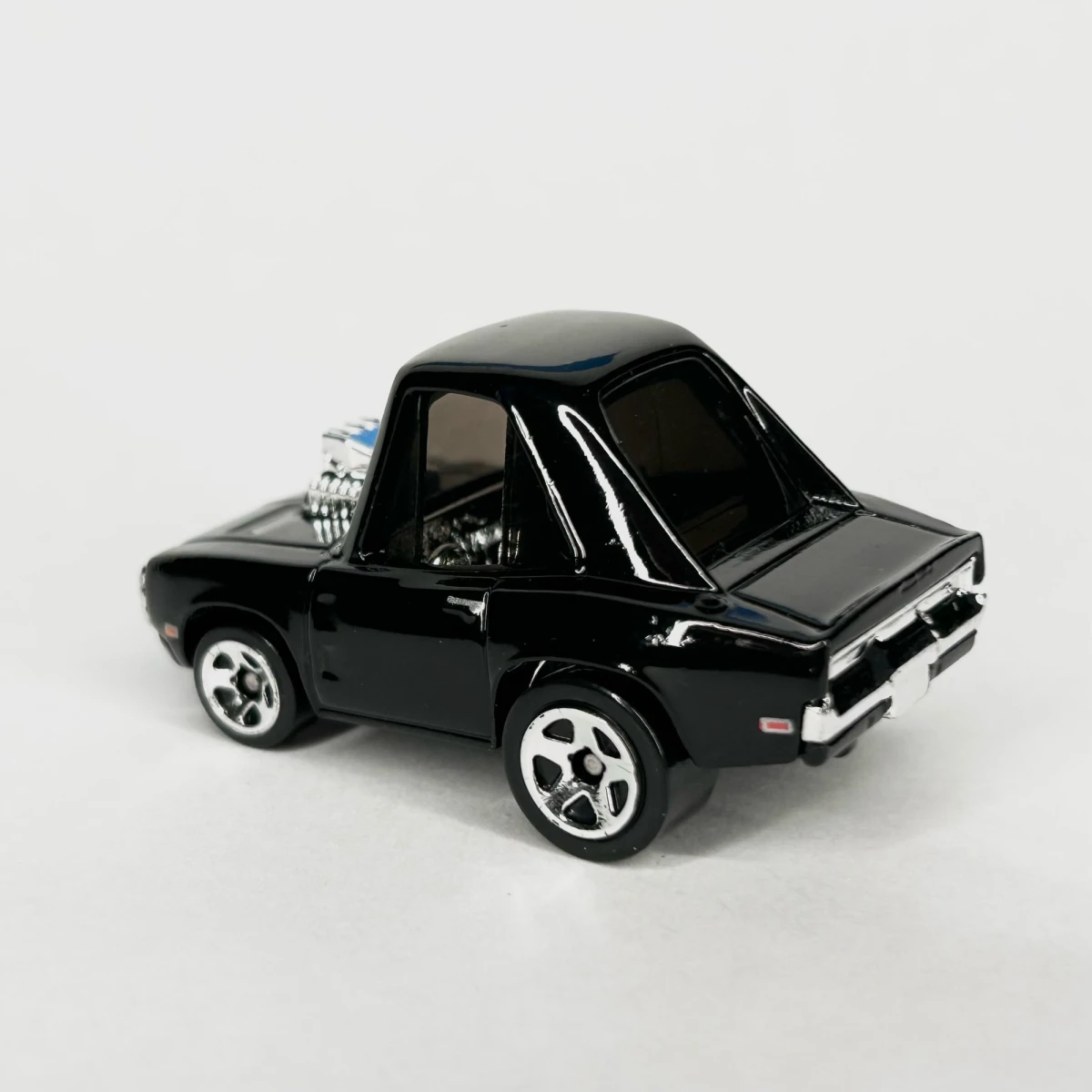 2023 70 Dodge Charger Black: No Package: Image 4