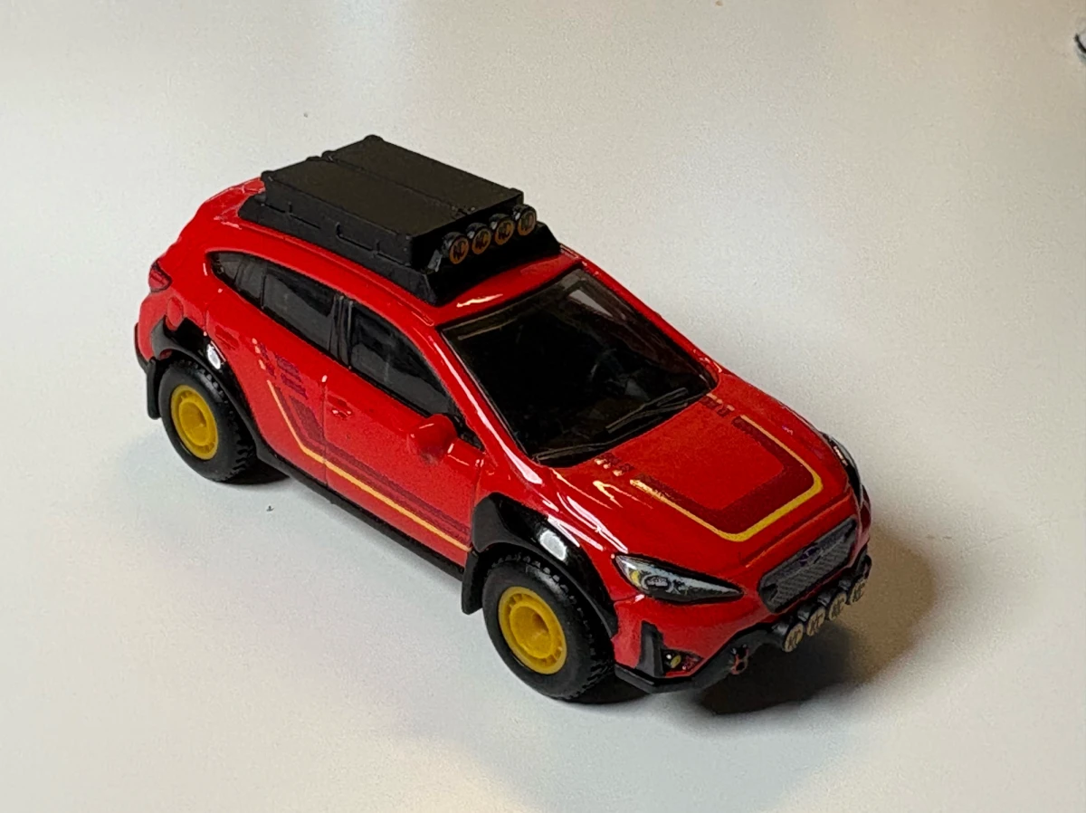 2025 Subaru Crosstrek & 2018 Toyota 4Runner White: No Package: Image 6